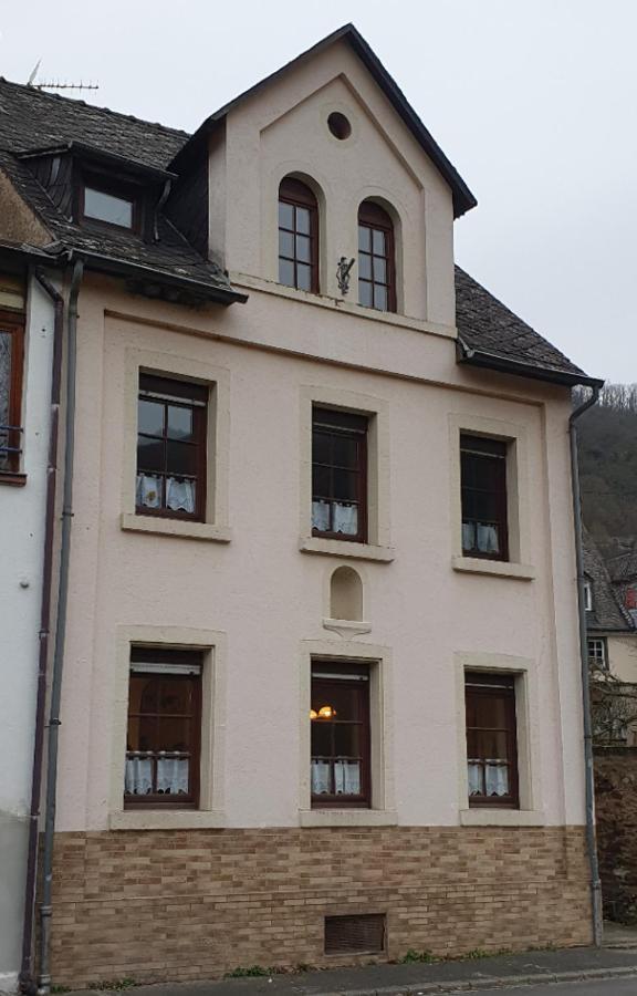 Vila Ferienhaus Moselkern - Bis 8 Personen - Tiere Erl. - Blick Auf Die Mosel Exteriér fotografie